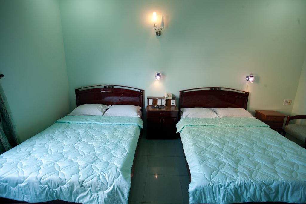 Golden Gate 1 Hotel Da Nang Room photo