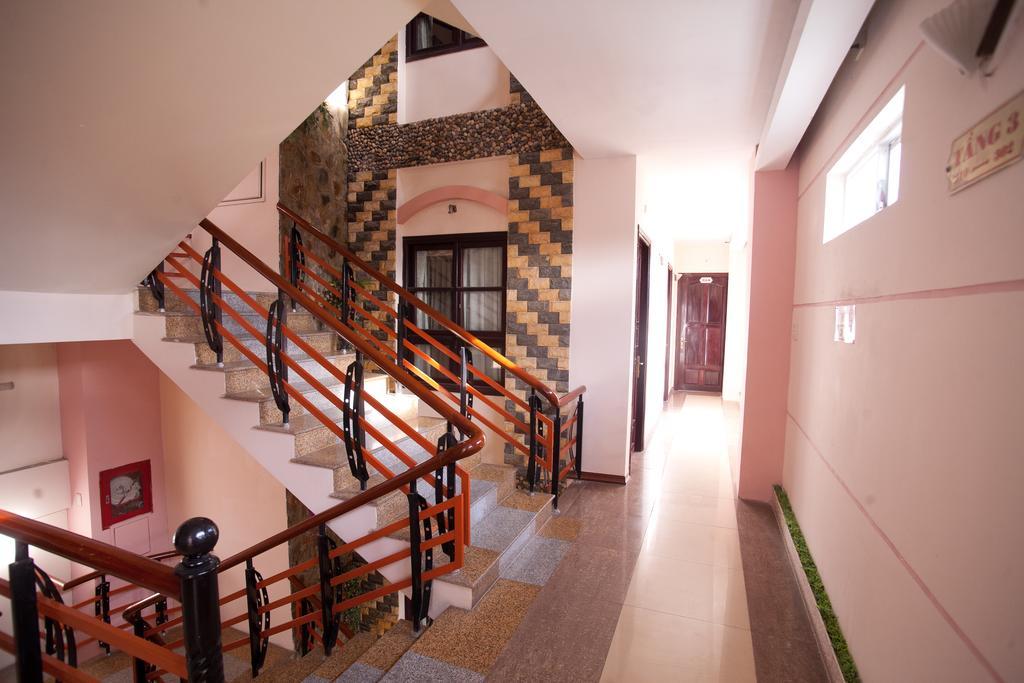 Golden Gate 1 Hotel Da Nang Exterior photo